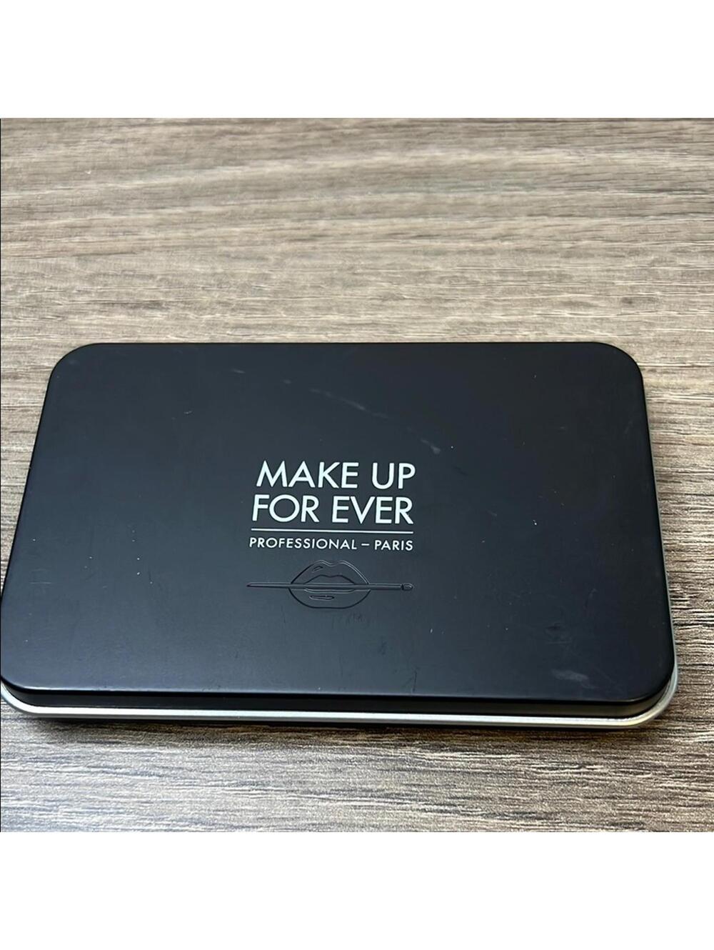 Make Up For Ever Matte Velvet Skin Blurring Powder Foundation - #Y425 NWOB - Picture 3 of 3